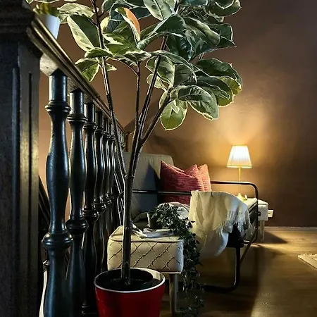 2-floor Traditional Apartment